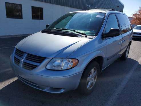 2005 DODGE CARAVAN,CLEAN CARFAX NO ACCIDENT CHEAP FAMILY VAN 7... for sale in Allentown, PA