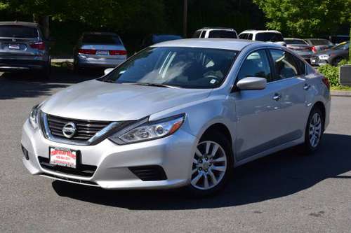 2016 Nissan Altima S West Coast Owned No Accidents Auto & Like New!!... for sale in Redmond, WA