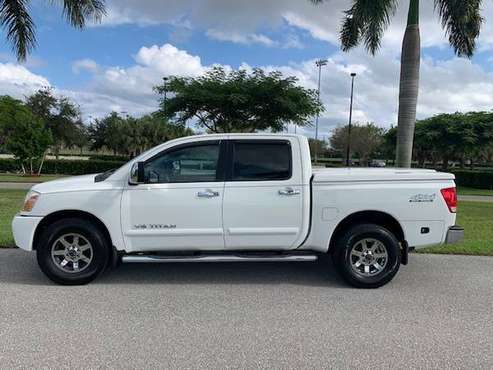 NISSAN TITAN,CREW CAB, 4X4, LOADED, LEATHER, NAV, PERFECT CONDITION for sale in Boca Raton, FL