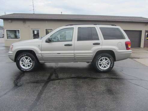 SOLD!! 2004 Jeep Grand Cherokee Special Edition 4x4 WARRANTY!! for sale in Cadillac, MI