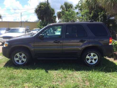 2006 Ford Escape XLT - EASY CREDIT & JUST $400 DOWN*** for sale in Melbourne , FL