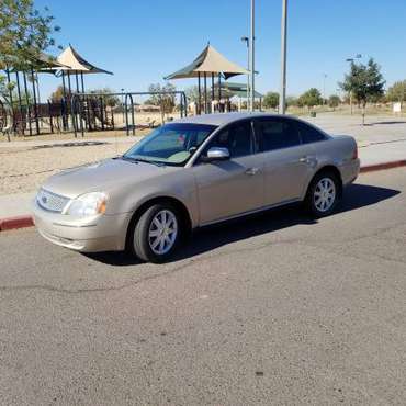 2007 Ford Five Hundred Limited **AWD / 111k!!** - cars & trucks - by... for sale in Phoenix, AZ