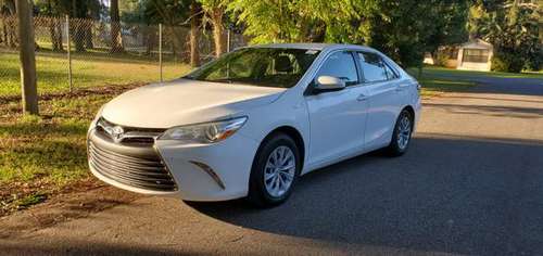 2016 TOYOTA CAMRY LE HYBRID - cars & trucks - by owner - vehicle... for sale in Orlando, FL