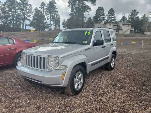 2011 JEEP LIBERTY ~ NICE LITTLE 2 WHEEL DRIVE SUV - cars & trucks -... for sale in DRIVE NOW AUTO SALES 700 S WHITE MOUNTAI, AZ