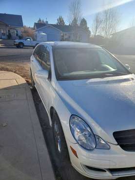 2008 Mercedes Benz R350 - cars & trucks - by owner - vehicle... for sale in Reno, NV