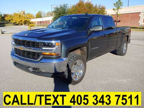 2017 CHEVROLET SILVERADO CREW CAB 4X4! LOW MILES! 1 OWNER! MUST SEE!... for sale in Norman, TX