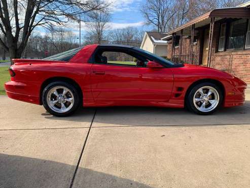 2000 Pontiac Firebird super sharp showroom condition ! - cars &... for sale in Youngstown, OH