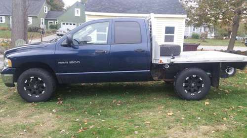 2004 Dodge Ram Quad Cab 1500 SLT With Flat Bed - cars & trucks - by... for sale in Stratham, NH