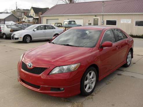 Toyota Camry Se - cars & trucks - by dealer - vehicle automotive sale for sale in Marion, IA
