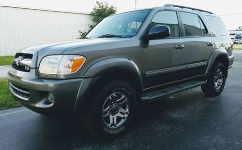 Toyota Sequoia Limited 7-Passenger 3 Row SUV V8 Sunroof Leather Loaded for sale in NEWPORT, NC