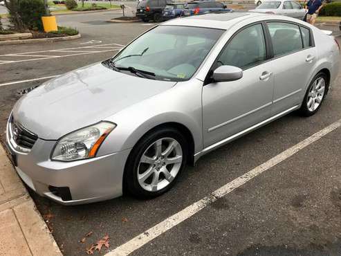 2008 NISSAN MAXIMA SL.. LOW MILES .. FULLY LOADED ... RUNS GREAT for sale in New Britain, CT