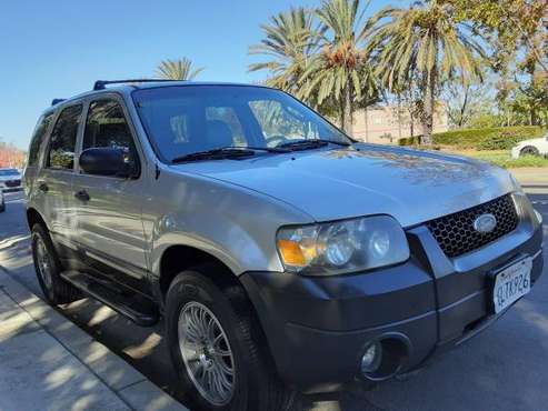 2005 ford escape xlt - cars & trucks - by owner - vehicle automotive... for sale in Garden Grove, CA