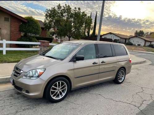 2006 Honda Odyssey - cars & trucks - by owner - vehicle automotive... for sale in Moreno Valley, CA