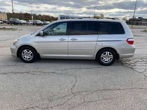 2007 Honda Odyssey - cars & trucks - by owner - vehicle automotive... for sale in West Chicago, IL