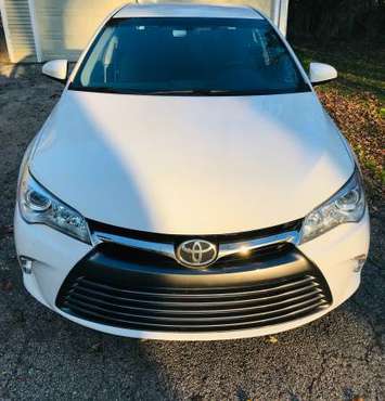 2016 Toyota Camry LE excellent condition - cars & trucks - by owner... for sale in Mequon, WI
