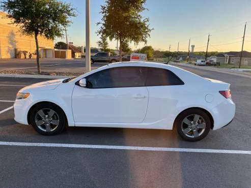 2012 Kia Forte Koup runs great Cold AC for sale in New Braunfels, TX