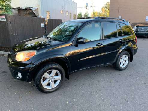 2004 Toyota RAV4 L AWD Automatic perfect vehicle ! for sale in Portland, OR