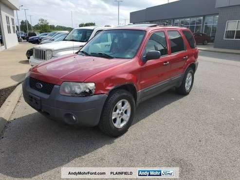 2005 Ford Escape XLT - cars & trucks - by dealer - vehicle... for sale in Plainfield, IN