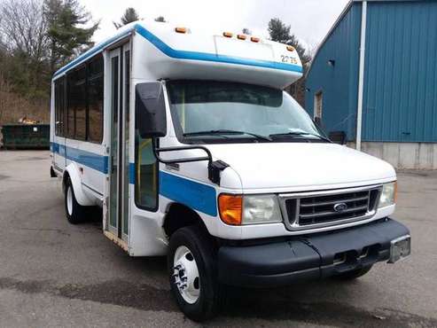 ✔ ☆☆ SALE ☛ FORD E350 BUS, SHUTTLE BUS !! for sale in Worcester, MA