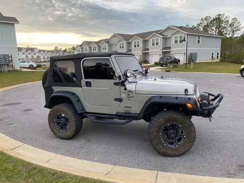 2000 Jeep Wrangler 2D, 6 cylinder manual - cars & trucks - by owner... for sale in Santa Rosa Beach, FL