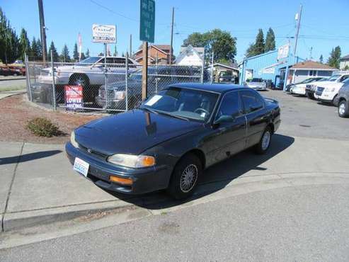 1995 *Toyota* *Camry* *4dr Sedan LE Automatic* - cars & trucks - by... for sale in Marysville, WA