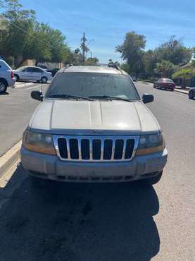 BAD ENGINE - 2000 Jeep Grand Cherokee Laredo - cars & trucks - by... for sale in Phoenix, AZ