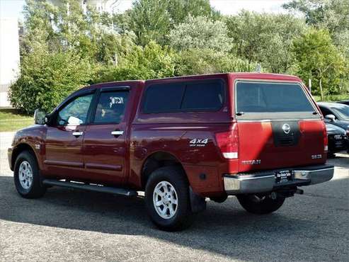 2004 Nissan Titan 96,301 miles - cars & trucks - by dealer - vehicle... for sale in Downers Grove, IL