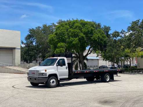 2005 GMC C5500 24 Foot Flatbed 8 1L Gas - - by for sale in West Palm Beach, NC