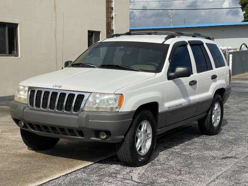 JEEP GRAND CHEROKEE LAREDO INLINE 6 4X4 - cars & trucks - by owner -... for sale in Fort Lauderdale, FL