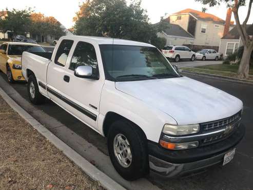 2001 Chevy silverado - cars & trucks - by owner - vehicle automotive... for sale in Oxnard, CA