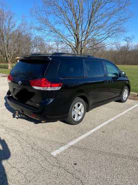 2012 Toyota Sienna - cars & trucks - by owner - vehicle automotive... for sale in Prospect Heights, IL
