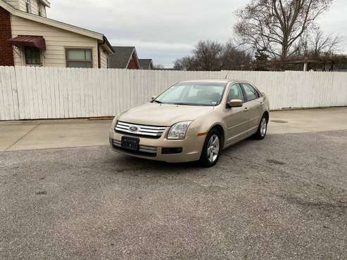 2007 Ford Fusion - cars & trucks - by owner - vehicle automotive sale for sale in Saint Louis, MO