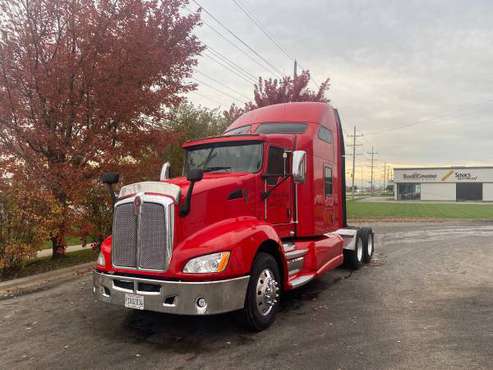 Glider truck 2015 Kenworth T660 - cars & trucks - by owner - vehicle... for sale in Berkeley, IL