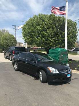 2013 Nissan Altima 2 5s for sale in Hickory Hills, IL