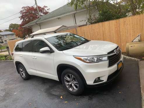 2015 toyota highlander for sale in Sayville, NY