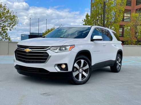2018 Chevy traverse 2LT leather package loaded navigation 360 camera for sale in Troy, MI