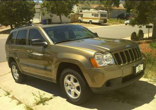 2009 Jeep Grand Cherokee 4x4 - cars & trucks - by owner - vehicle... for sale in Gladstone, OR