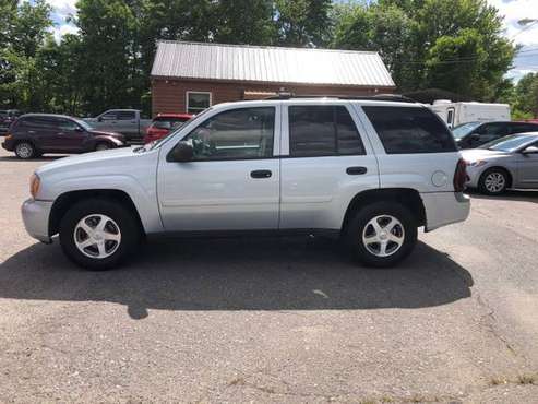 Chevrolet TrailBlazer 4wd SUV Sunroof Used Automatic Chevy Truck for sale in Charlotte, NC