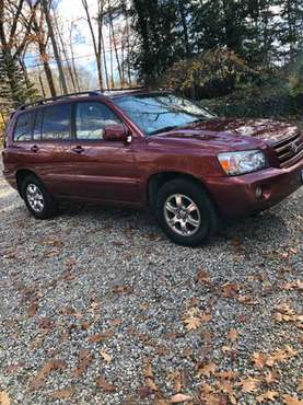 2005 Toyota Highlander - 149k miles - cars & trucks - by owner -... for sale in Easton, NY