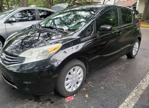 Nissan versa note 2014 - cars & trucks - by owner - vehicle... for sale in Fort Lauderdale, FL