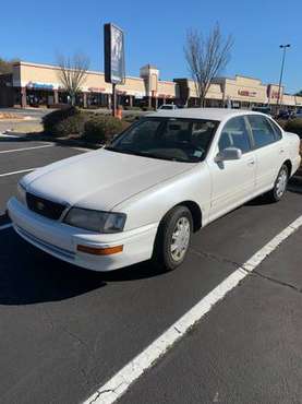 1996 Toyota Avalon - cars & trucks - by owner - vehicle automotive... for sale in Tucker, GA