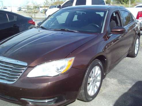 2013 Chrysler 200 - - by dealer - vehicle automotive for sale in Oklahoma City, OK