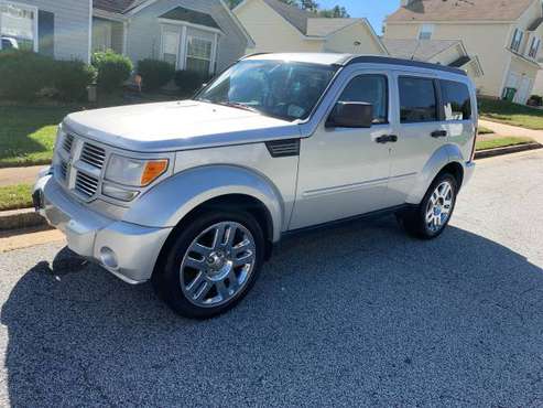 2011 Dodge Nitro - cars & trucks - by owner - vehicle automotive sale for sale in Lithonia, GA