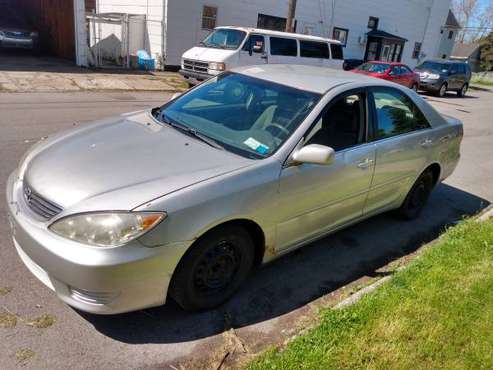 2006 TOYOTA CAMRY FROM CALIFORNIA BEST OFFER - - by for sale in Buffalo, NY