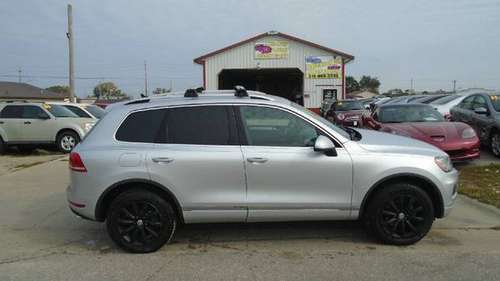 2012 vw touareg 4wd diesel 117,000 miles $11999 **Call Us Today For... for sale in Waterloo, IA