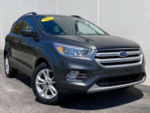 2018 Ford Escape SE FWD - - by dealer - vehicle for sale in Calumet City, IL