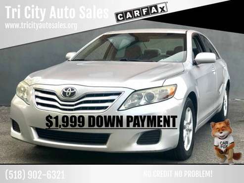 2011 GRAY / SILVER Toyota Camry LE 4dr Sedan - Financing Available -... for sale in Schenectady, NY