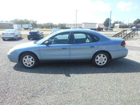 2005 Ford Taurus SE for sale in McConnell AFB, KS