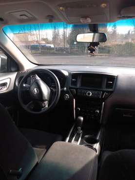 2013 Nissan Pathfinder se for sale in Kelso, OR