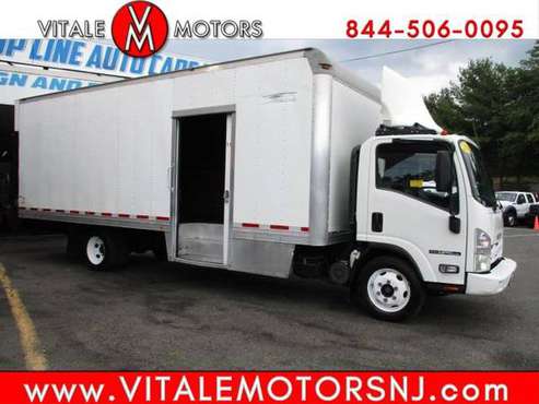 2014 Isuzu NPR 23 FOOT BOX TRUCK ** SIDE DOOR ** LIFTGATE - cars &... for sale in south amboy, MO